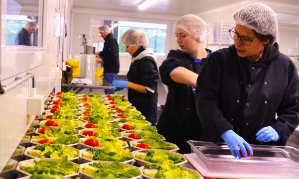 Geoliede slaatjesmachine InDeSoep
